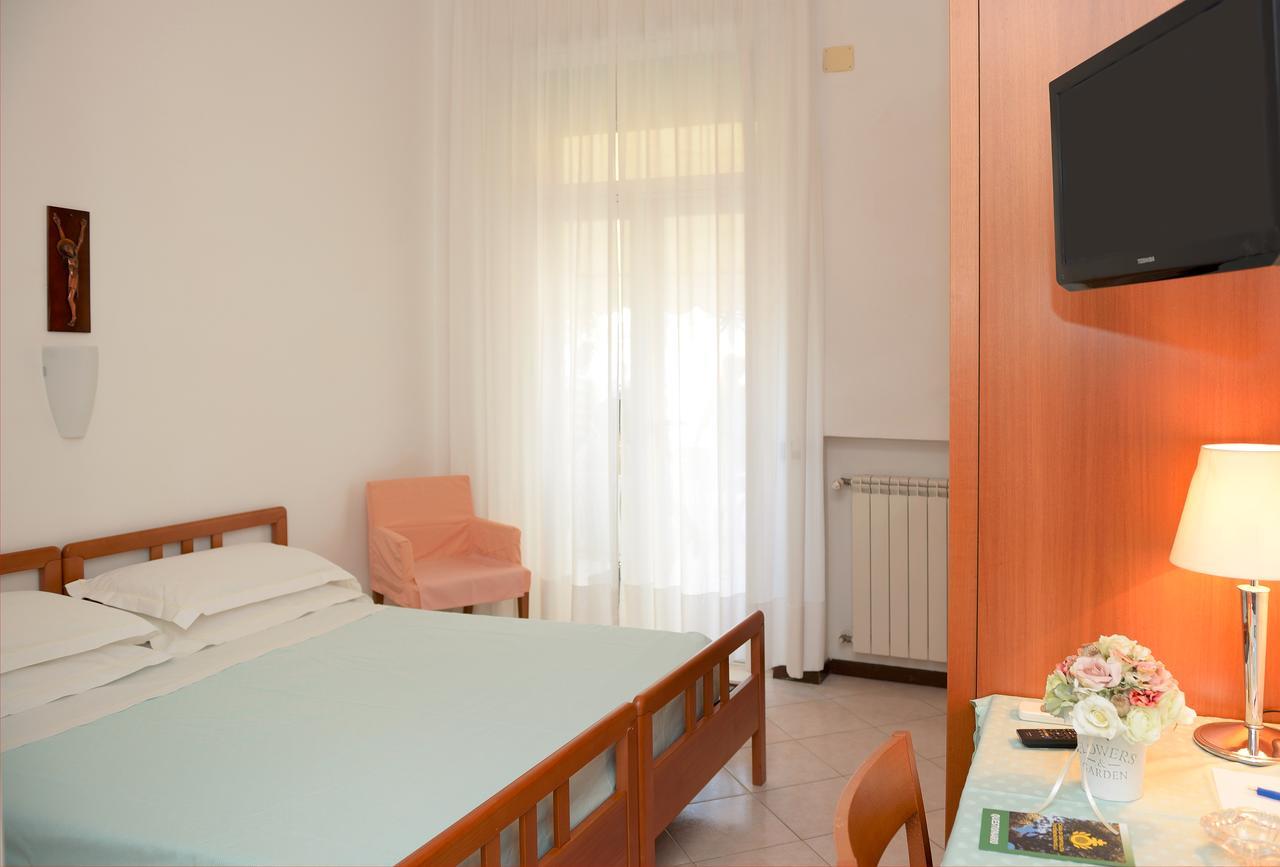 Casa Fatebenefratelli Hotel Varazze Exterior photo